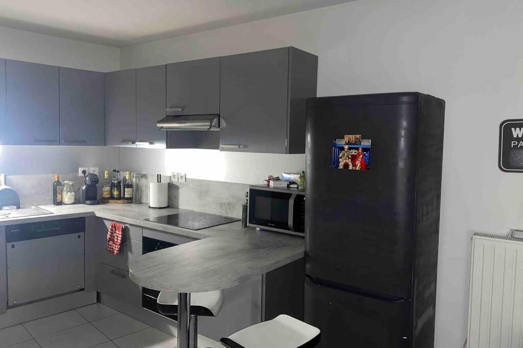 Meyzieu : Superbe Appartement Tres Cosy. Exteriér fotografie